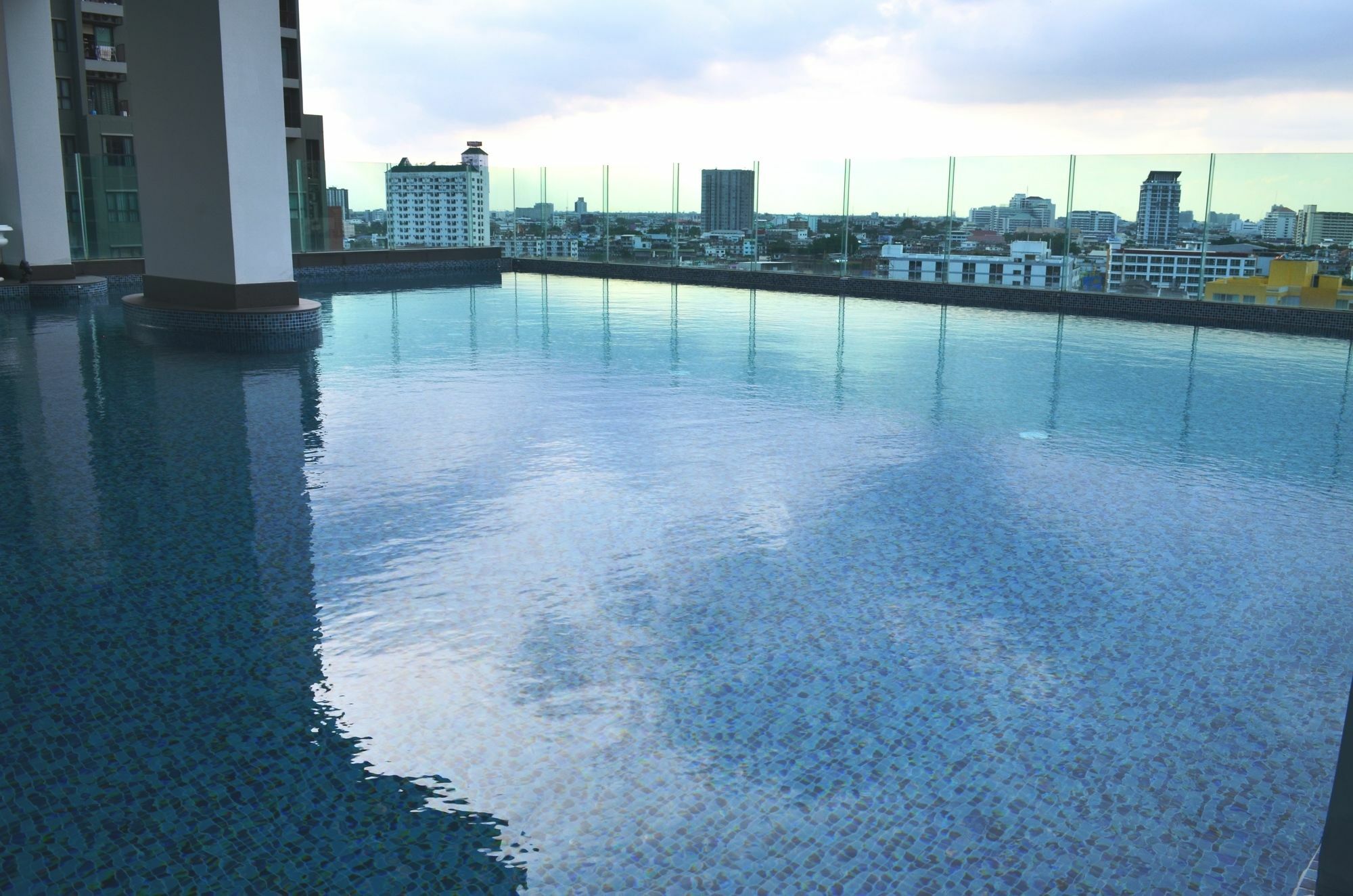 Wooden Suites Bangkok Eksteriør billede
